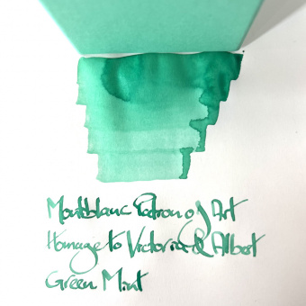 Montblanc Homage to Victoria & Albert Green Mint ink bottle 